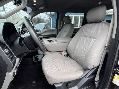 Used 2018 Ford F150 XLT w/ Max Trailer Tow Package image 9