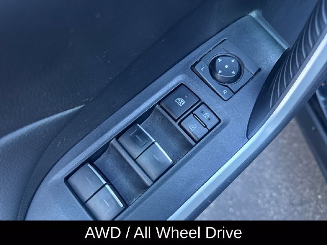 Used 2024 Toyota RAV4 XLE AWD/4WD image 13