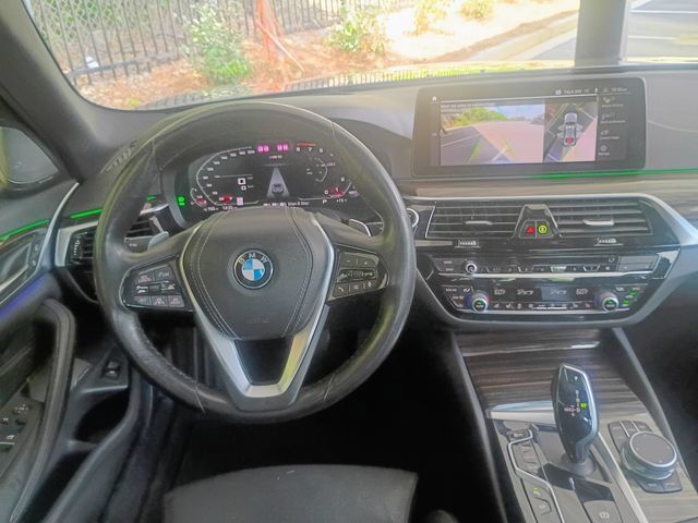 Used 2021 BMW 540i RWD image 36
