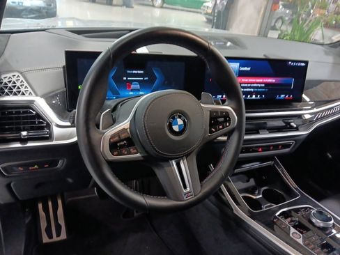 Certified 2025 BMW X7 M60i AWD/4WD image 5
