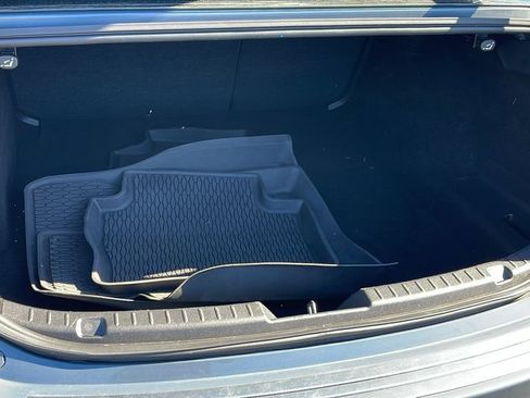 Used 2023 MAZDA MAZDA3 s image 28