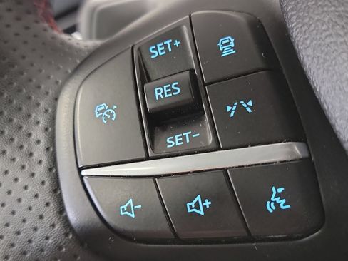 Used 2023 Ford Escape ST-Line Select w/ Tech Pack #2 AWD/4WD image 33