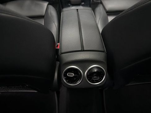 Used 2019 Mercedes-Benz A 220 image 23