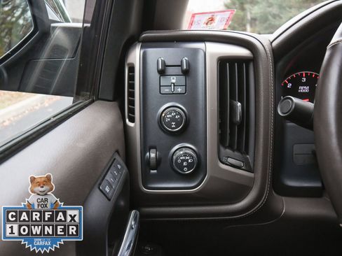 Used 2015 GMC Sierra 1500 Denali w/ Driver Alert Package image 34