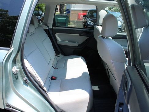 Used 2015 Subaru Forester 2.5i Premium w/ Popular Package #2 AWD/4WD image 30