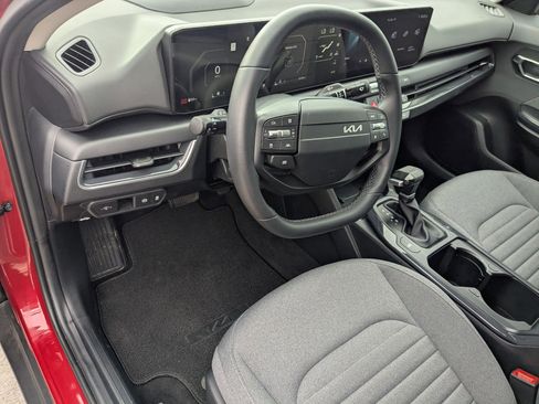 Used 2025 Kia K4 EX FWD image 16
