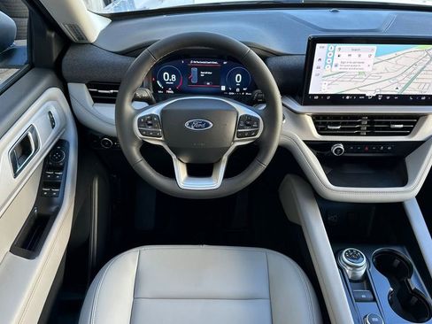 New 2026 Ford Explorer Active image 11