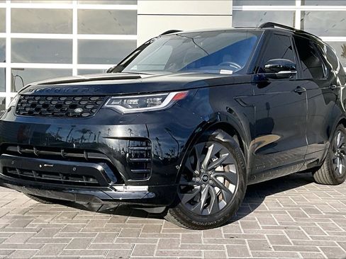Used 2023 Land Rover Discovery S R-Dynamic image 1