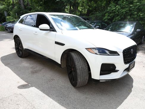 Used 2023 Jaguar F-PACE S AWD/4WD image 4