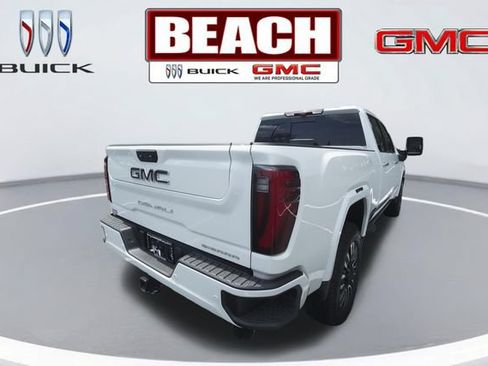 Used 2025 GMC Sierra 2500 Denali Ultimate AWD/4WD image 3