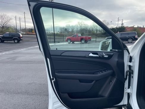 Used 2016 Mercedes-Benz GLE 350 4MATIC image 11