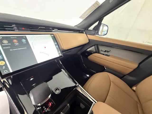 New 2027 Land Rover Range Rover Sport SE AWD/4WD image 22