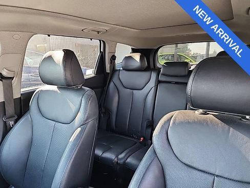 Used 2020 Hyundai Santa Fe Limited AWD/4WD image 10