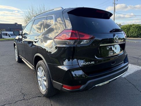 Used 2020 Nissan Rogue SV AWD/4WD image 11