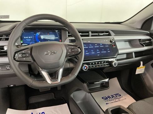 New 2027 Chevrolet Bolt LT w/ Comfort Package FWD image 15