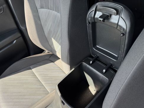 Used 2026 Kia Seltos LX FWD image 19