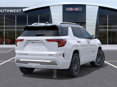 New 2026 GMC Terrain Denali w/ LPO, Black Badging Package AWD/4WD image 28