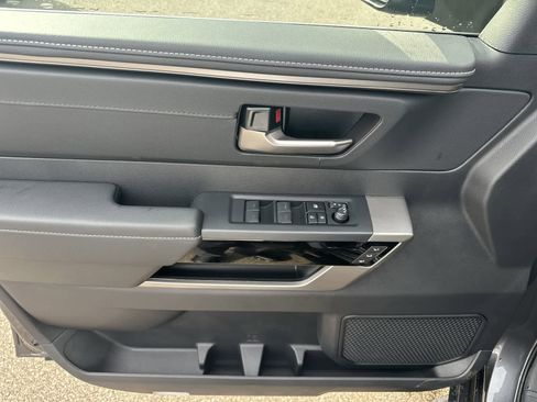 New 2026 Toyota Tundra Limited AWD/4WD image 29