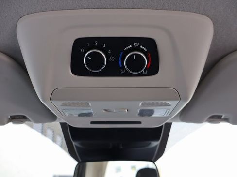 Used 2023 Ford Transit 350 XLT image 24