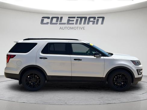 Used 2017 Ford Explorer Sport w/ Equipment Group 401A AWD/4WD image 6