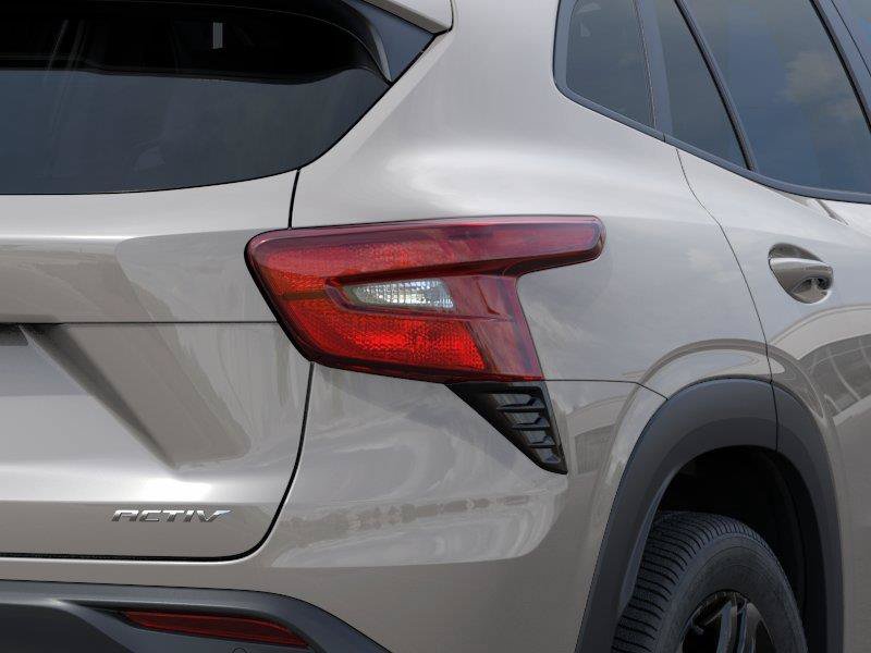New 2026 Chevrolet Trax ACTIV w/ Driver Confidence Package FWD image 11
