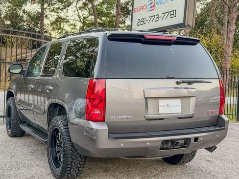 Used 2007 GMC Yukon SLT w/ SLT Preferred Equipment Group image 5