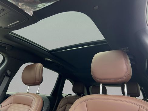 New 2026 Lincoln Nautilus Reserve AWD/4WD image 24