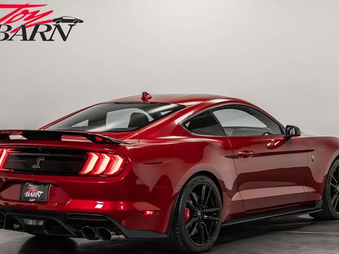 Used 2021 Ford Mustang Shelby GT500 w/ Technology Package image 5