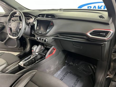 Used 2023 Chevrolet TrailBlazer RS w/ Convenience Package FWD image 10