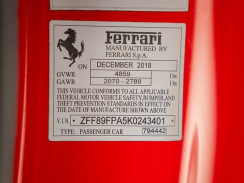 Used 2019 Ferrari Portofino RWD image 64