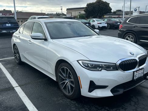 Used 2020 BMW 330i Sedan w/ Convenience Package image 3