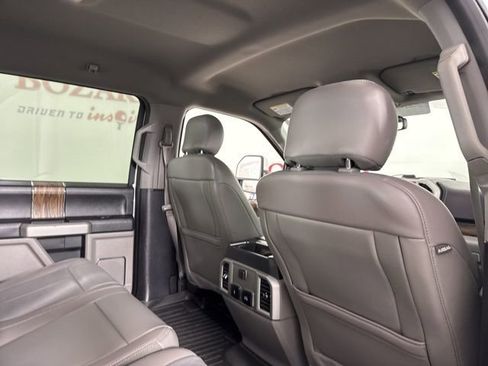 Used 2018 Ford F150 Lariat image 19