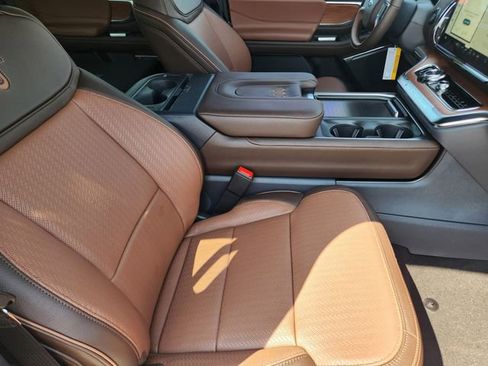 New 2025 Ford Expedition King Ranch image 15