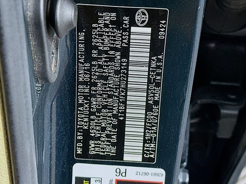 Used 2017 Toyota Camry LE w/ Protection Package (Q2) FWD image 12