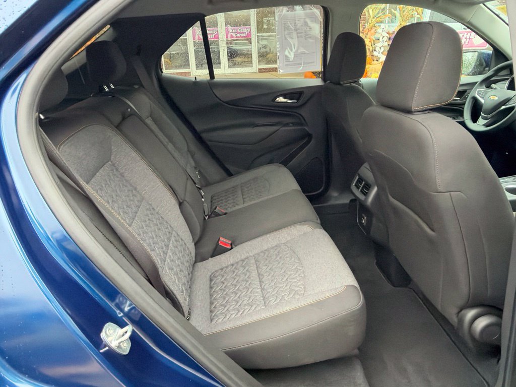 Used 2023 Chevrolet Equinox LT FWD image 39