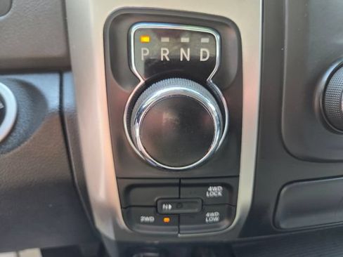 Used 2016 RAM 1500 Classic SLT AWD/4WD image 28