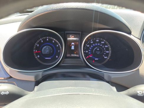 Used 2013 Hyundai Santa Fe Sport 2.0T FWD image 11