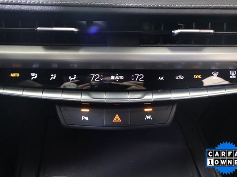 Used 2025 Cadillac XT4 Premium Luxury image 27