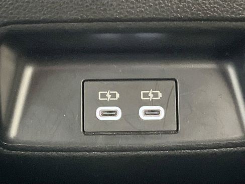 Used 2024 Toyota Corolla SE image 24