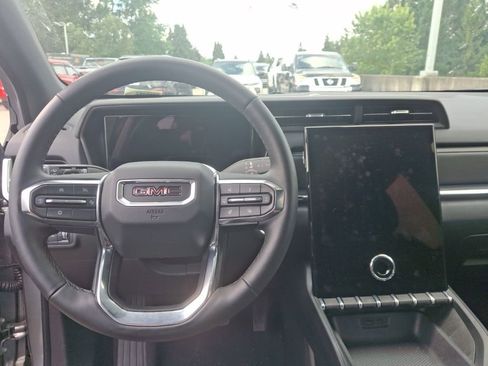 Used 2026 GMC Terrain Elevation w/ Black Edition AWD/4WD image 8