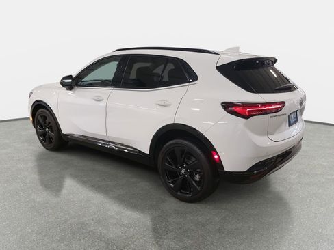 Used 2022 Buick Envision Essence w/ Technology Package II image 7