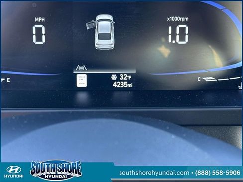 Certified 2025 Hyundai Elantra Sport w/ Cargo Package image 26