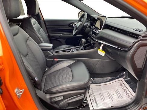 New 2026 Jeep Compass Latitude image 39