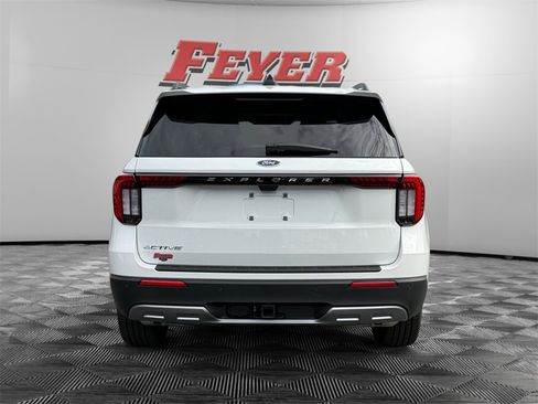 New 2025 Ford Explorer Active w/ Active Comfort Package image 6