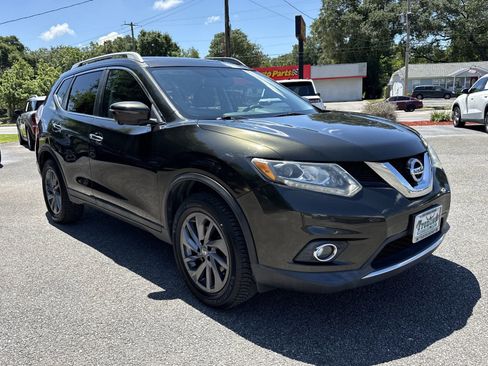 Used 2016 Nissan Rogue SL w/ SL Premium Package AWD/4WD image 7