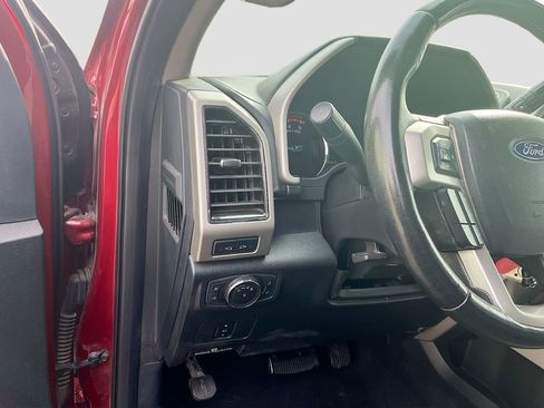 Used 2019 Ford F250 Lariat w/ Lariat Value Package AWD/4WD image 10