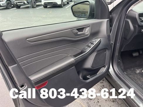 New 2026 Ford Escape Active FWD image 5