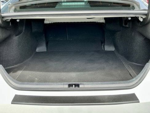 Used 2024 Toyota Camry SE FWD image 10