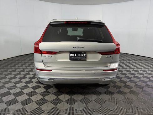 Used 2023 Volvo XC60 B5 Plus w/ Climate Package image 7