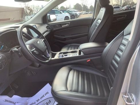 Used 2024 Ford Edge SEL image 22